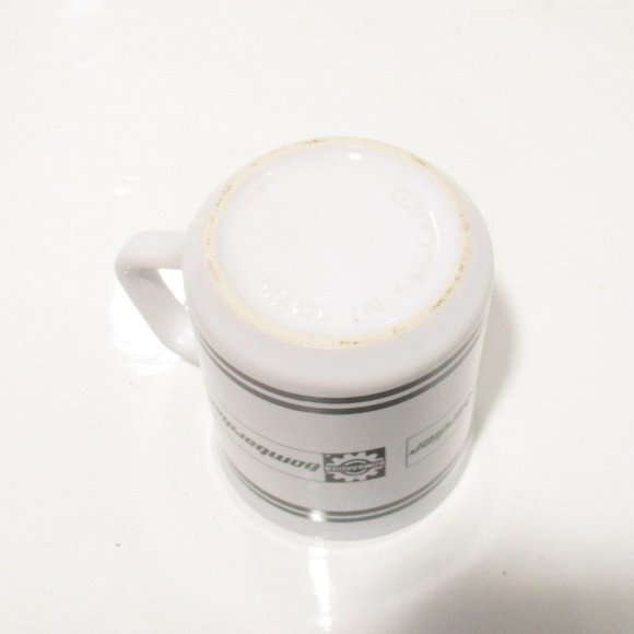 Vintage Bombardier Coffe Mug Gear Symbol - Picture 4 of 5